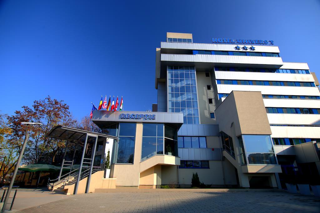 Hotel Univers Cluj-Napoca Extérieur photo